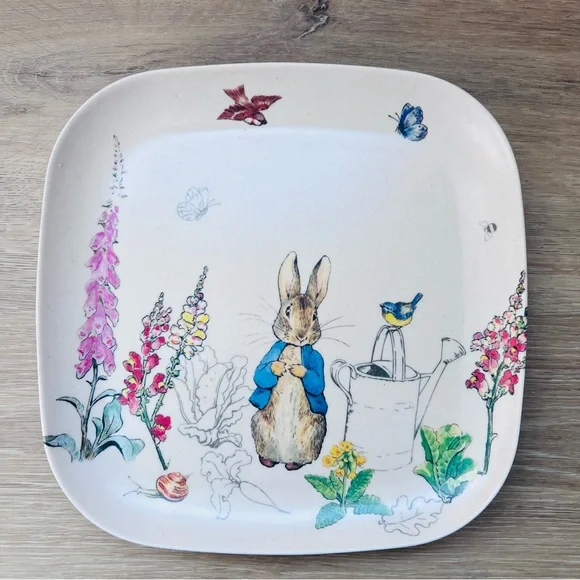 Beatrix Potter Peter Rabbit Set of 8 Plates Bamboo Fibre Easter - SEE NOTES - Picture 2 of 11